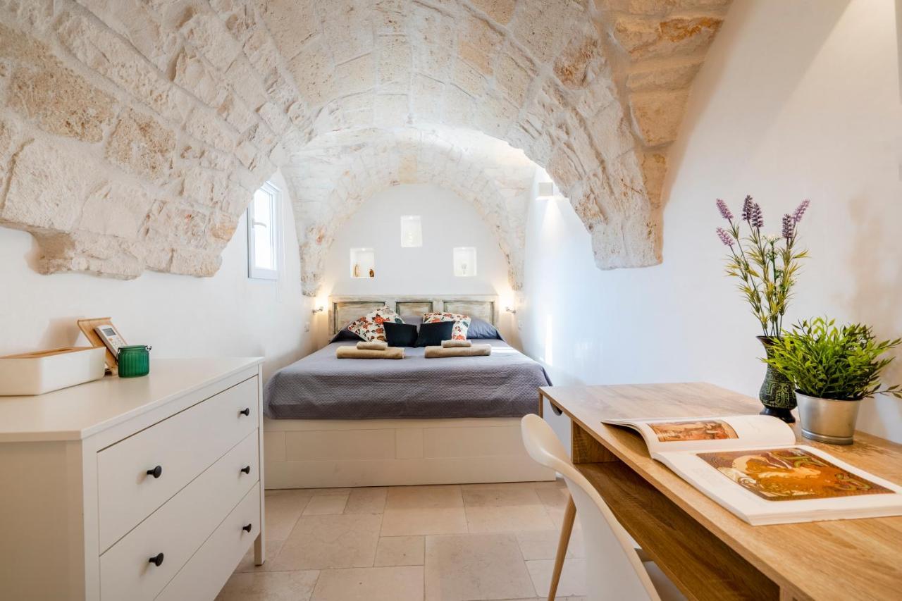 Вилла Casa Sunset - Amazing Ostuni View & Two Terraces Экстерьер фото